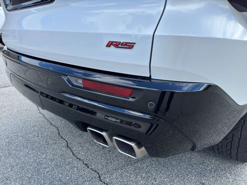 Used 2024 Chevrolet Traverse RS w/ LPO, Floor Liner Package image 6