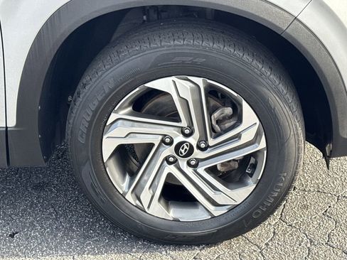 Used 2023 Hyundai Santa Fe SEL w/ Premium Package image 12