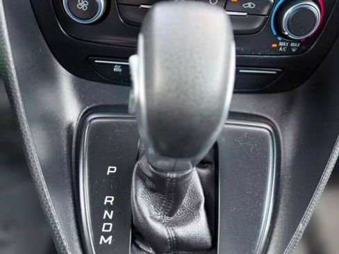 Used 2020 Ford Transit Connect XL FWD image 30