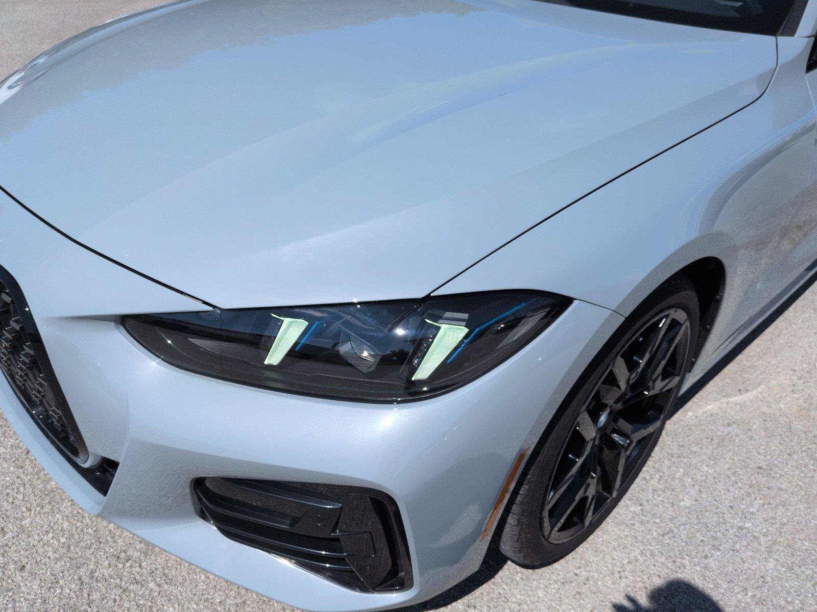Used 2025 BMW 430i Convertible w/ M Sport Package RWD image 11