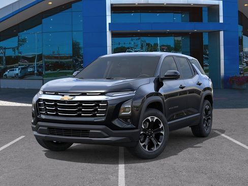 New 2026 Chevrolet Equinox LT w/ Convenience Package II AWD/4WD image 36
