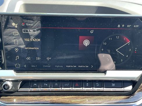 New 2026 GMC Sierra 1500 Elevation w/ Elevation Premium Package AWD/4WD image 13