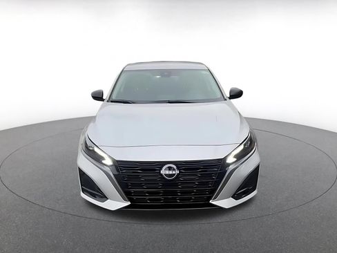 Used 2026 Nissan Altima 2.5 SV FWD image 4