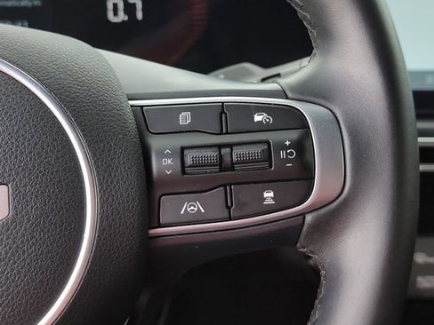 Used 2025 Kia K5 GT-Line w/ GT-Line Premium Package FWD image 24