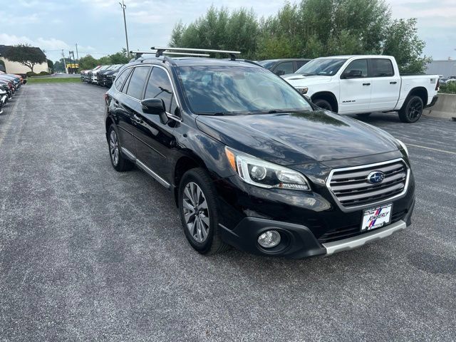 Used 2017 Subaru Outback 2.5i Touring w/ Popular Package #5A AWD/4WD image 2