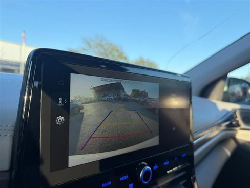 Used 2020 Hyundai Ioniq Limited FWD image 16