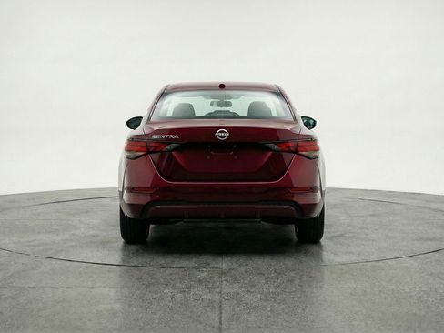 Used 2025 Nissan Sentra SV image 7