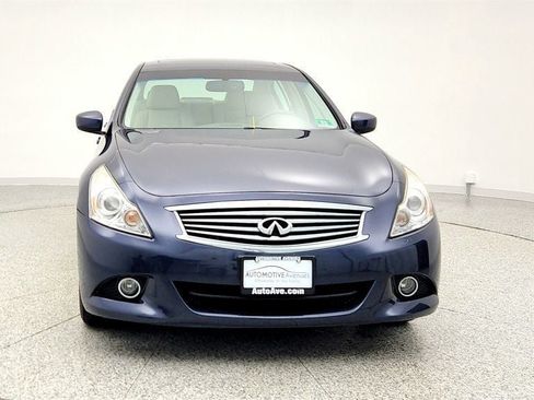 Used 2012 INFINITI G37 x Sedan w/ Premium Pkg image 2