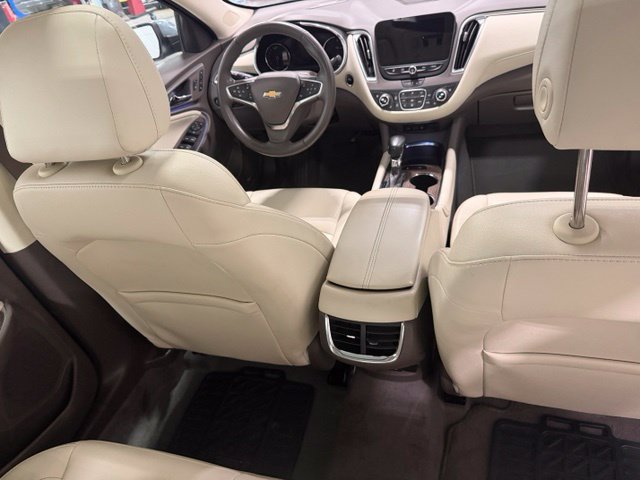 Used 2024 Chevrolet Malibu LT FWD image 29