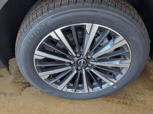 New 2026 Nissan Pathfinder Platinum w/ Cargo Package AWD/4WD image 37