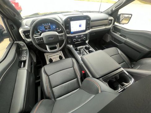 Used 2024 Ford F150 Lariat w/ FX4 Off-Road Package image 11