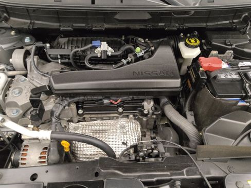 Used 2018 Nissan Rogue SL FWD image 30