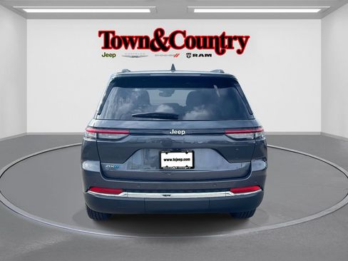 Used 2022 Jeep Grand Cherokee Limited 4xe AWD/4WD image 4