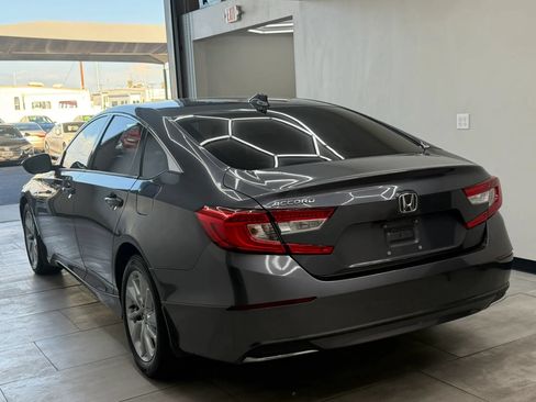 Used 2018 Honda Accord LX image 6