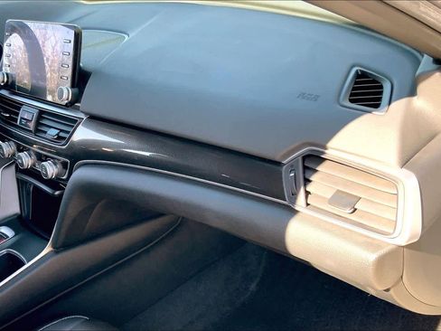 Used 2022 Honda Accord Sport image 18