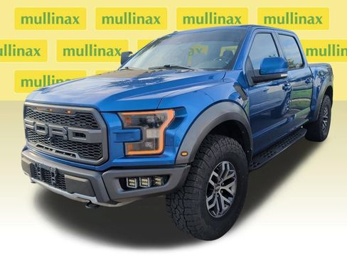 Used 2018 Ford F150 Raptor w/ Equipment Group 802A Luxury AWD/4WD image 2