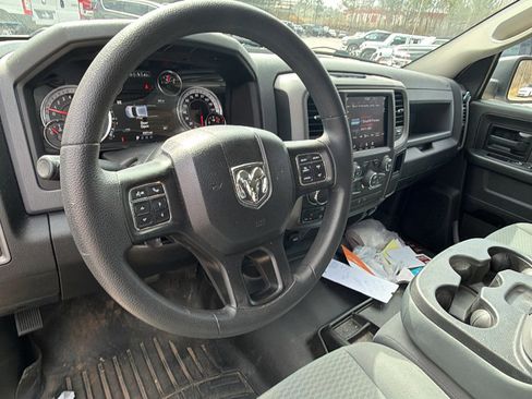 Used 2020 RAM 1500 Tradesman w/ Tradesman SXT Package image 24