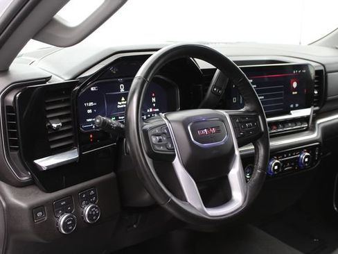 Used 2024 GMC Sierra 1500 SLT AWD/4WD image 16
