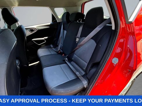 Used 2023 Kia Soul LX w/ LX Technology Package FWD image 26