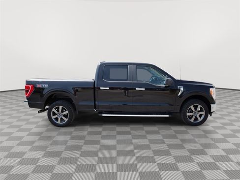 Used 2023 Ford F150 XLT w/ XTR Package AWD/4WD image 4