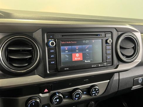 Used 2019 Toyota Tacoma SR5 image 37