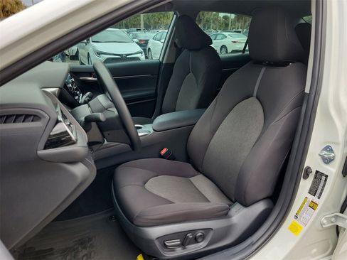 Used 2024 Toyota Camry LE image 16