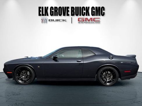 Used 2017 Dodge Challenger R/T Scat Pack image 7