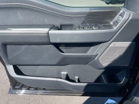 New 2025 Ford F150 Lariat w/ Equipment Group 502A High image 21