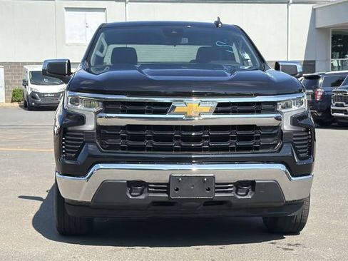Used 2024 Chevrolet Silverado 1500 LT AWD/4WD image 15