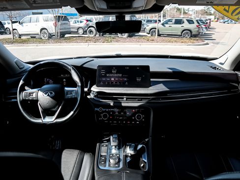 Used 2024 INFINITI QX60 Sensory image 29