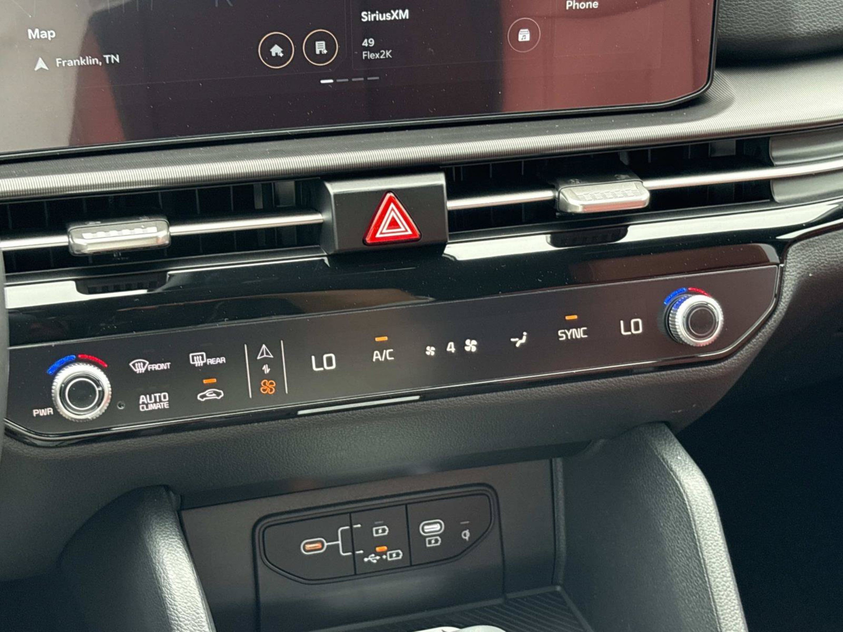 New 2027 Kia Sportage SX FWD image 29