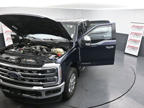 Used 2025 Ford F250 Lariat w/ Chrome Package AWD/4WD image 45