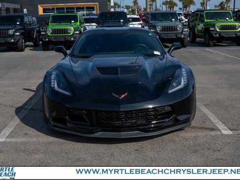 Used 2016 Chevrolet Corvette Z06 w/ 3LZ Preferred Equipment Group image 9