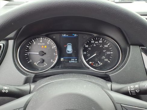 Used 2022 Nissan Rogue Sport S image 22