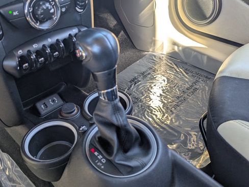 Used 2013 MINI Cooper Clubman S image 32