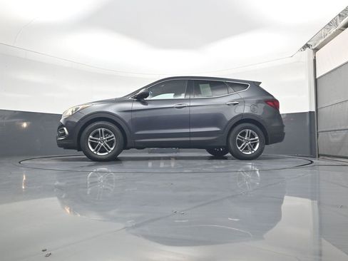 Used 2017 Hyundai Santa Fe Sport image 22