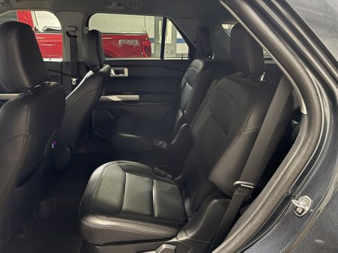 Certified 2023 Ford Explorer XLT w/ Equipment Group 202A image 21