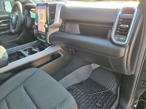 Used 2025 RAM 1500 Lone Star image 34