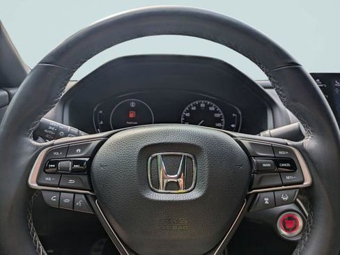 Used 2020 Honda Accord Sport image 27