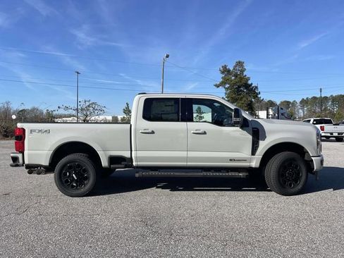 New 2026 Ford F250 Lariat w/ Black Appearance Package image 2