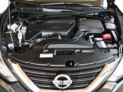 Used 2016 Nissan Altima 2.5 SL w/ Moonroof Package FWD image 53