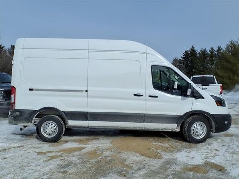 New 2026 Ford Transit 250 148 High Roof AWD image 4