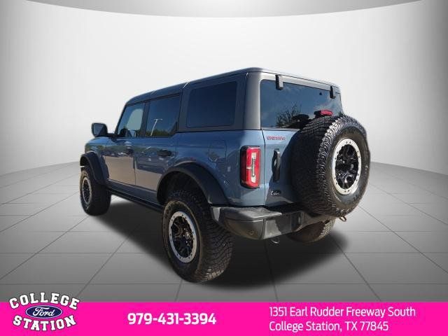 Used 2023 Ford Bronco Badlands w/ Sasquatch Package AWD/4WD image 3