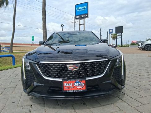Used 2025 Cadillac CT5 Premium Luxury RWD image 2