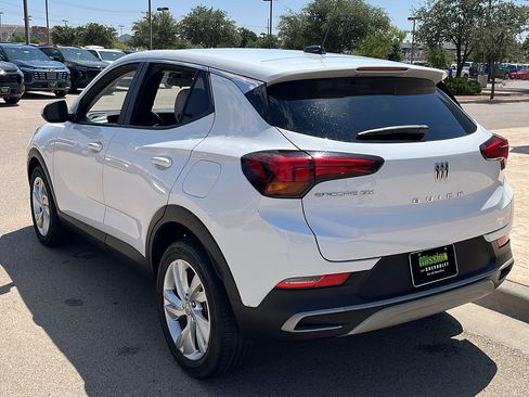 Used 2024 Buick Encore GX Preferred FWD image 6