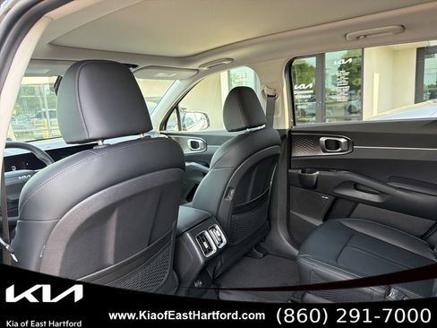 New 2026 Kia Sorento EX w/ EX Premium Package AWD/4WD image 21