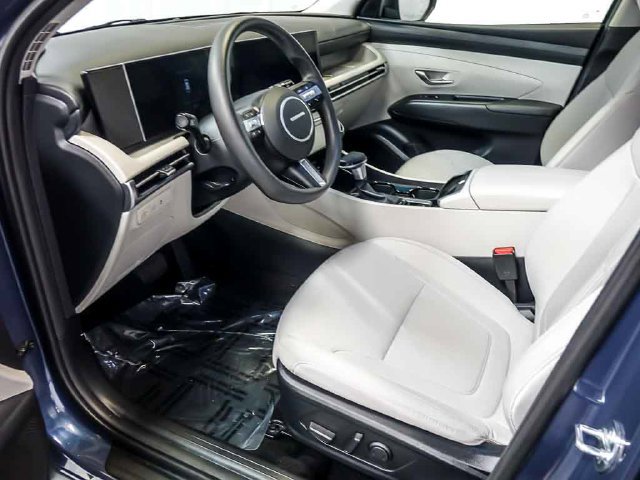 Used 2026 Hyundai Tucson SEL Plus AWD/4WD image 13