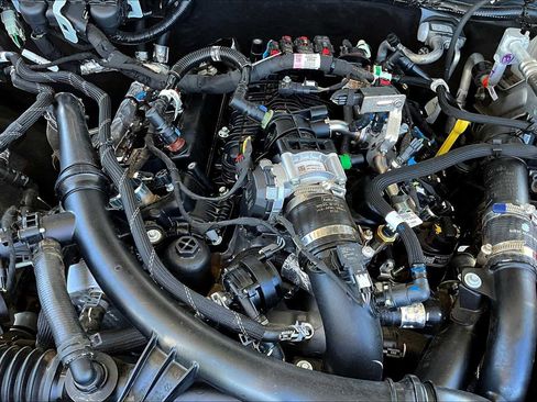 Used 2023 Ford Bronco Badlands image 59