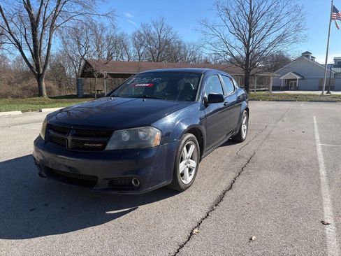 Used 2013 Dodge Avenger R/T w/ Sun/Sound Group image 3