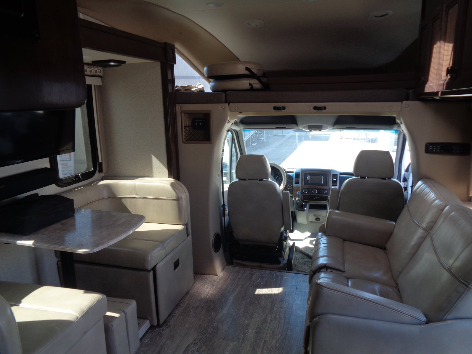Used 2018 Mercedes-Benz Sprinter 3500 image 3